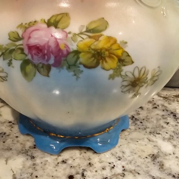 Norcrest Japan Porcelain Full Size Teapot Tea Pot Floral Blue Pink Gold Trim EUC - Picture 4 of 8